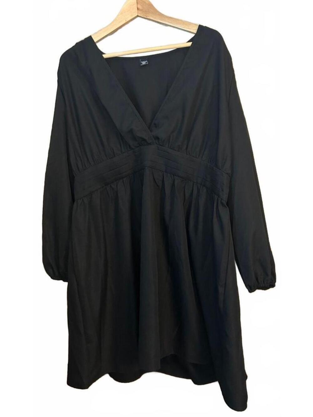 Black Long Sleeve V-Neck Dress